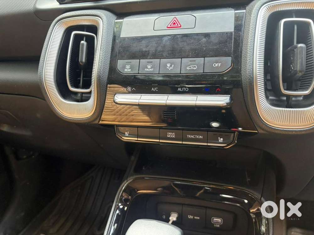 Kia Sonet 2025 Petrol Well Maintained