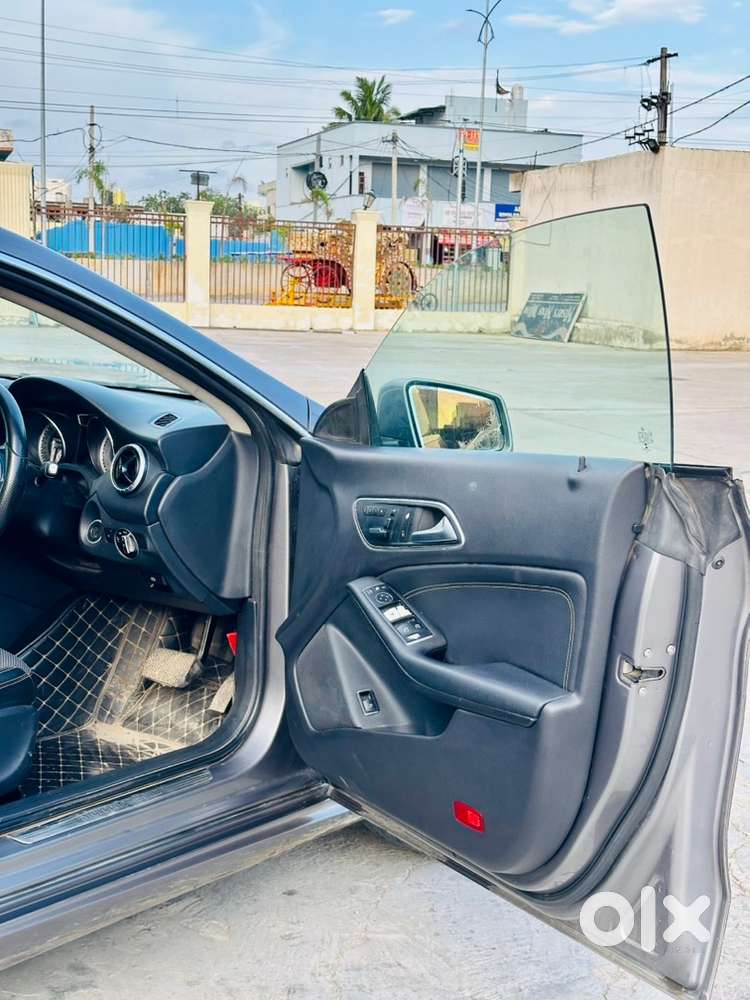 Mercedes-benz Cla 200 2015