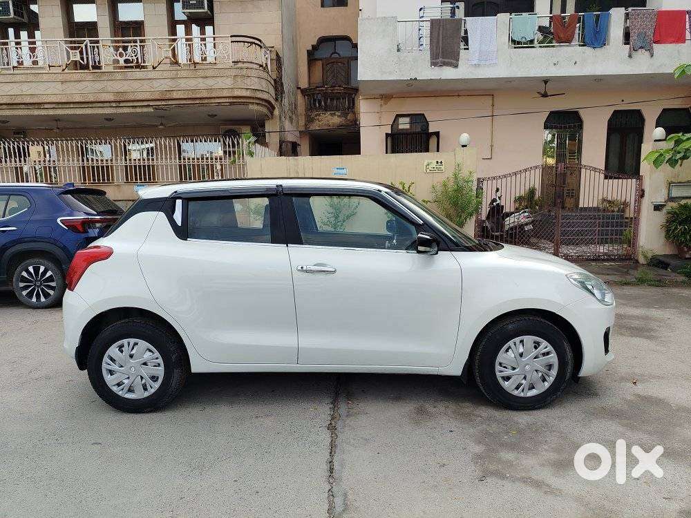 Maruti Suzuki Swift Vxi Deca, 2022, Petrol