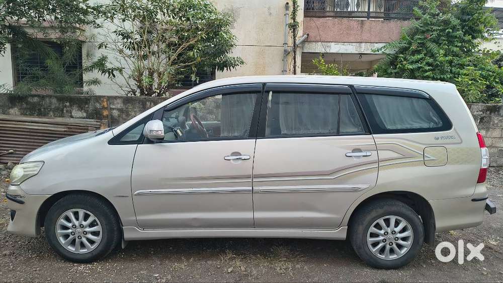 Toyota Innova 2012 Diesel