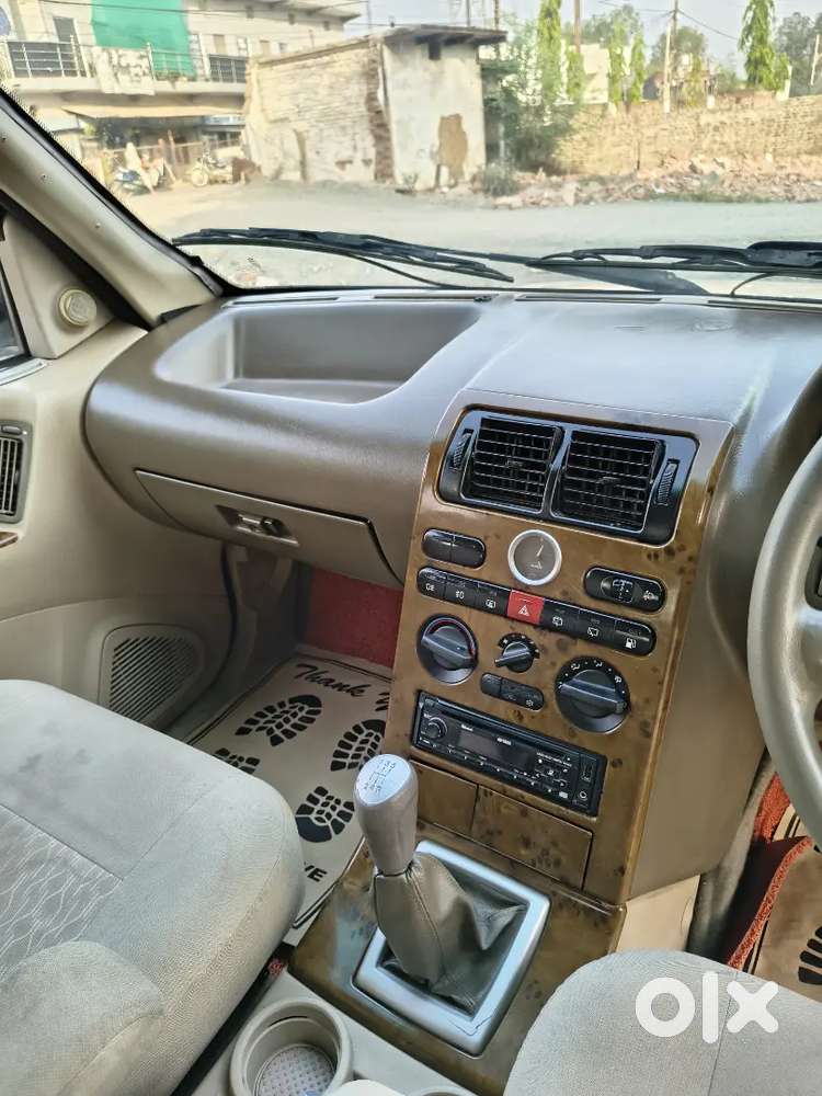 Tata Safari 2014