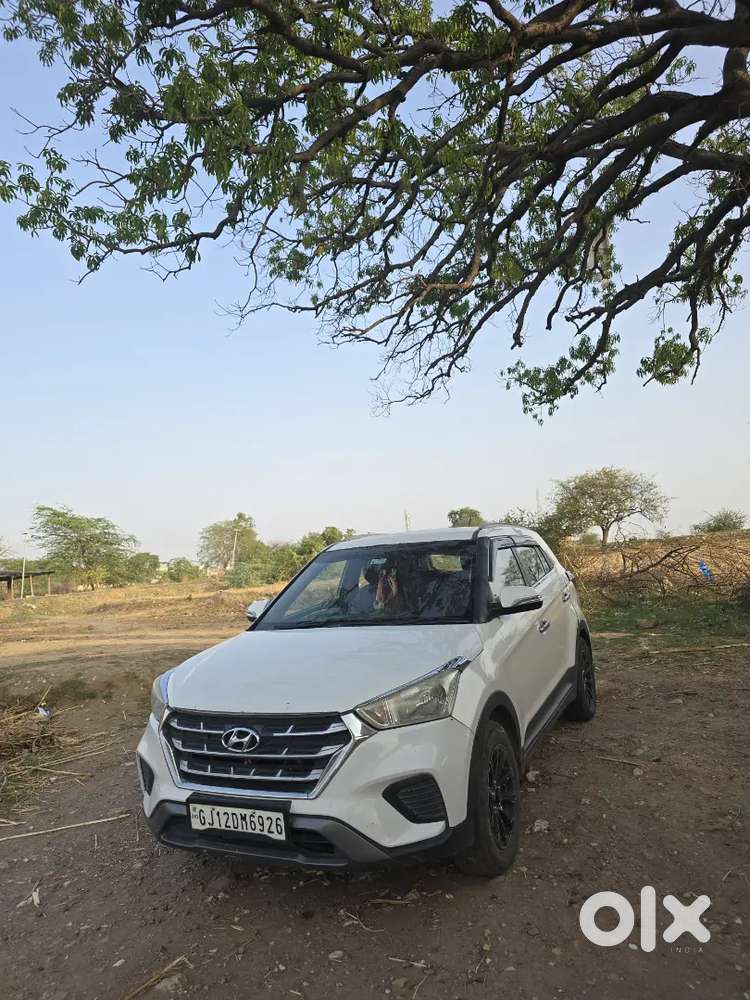 Must Car Hai Paisa Ko Kami Ki Vajah Se Bech Raha Hu