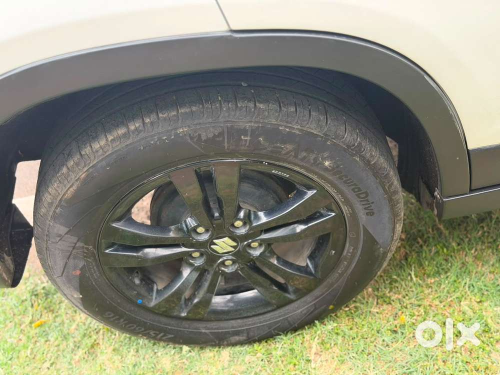 Maruti Suzuki Brezza Zdi+ Dual Tone, 2019, Diesel