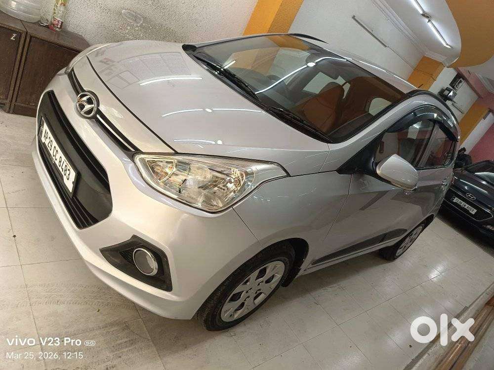 Hyundai Grand I10 2013-2016 Sportz, 2014, Petrol