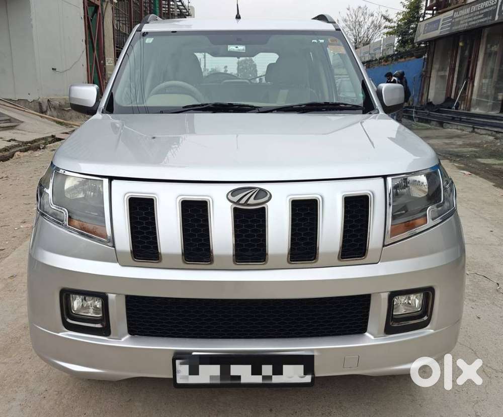 Mahindra Tuv 300 T10 Dual Tone, 2018, Diesel