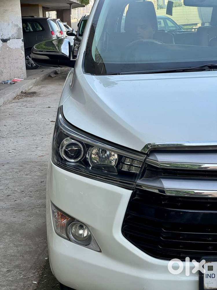 Toyota Innova Crysta 2.8 Zx At, 2016, Diesel