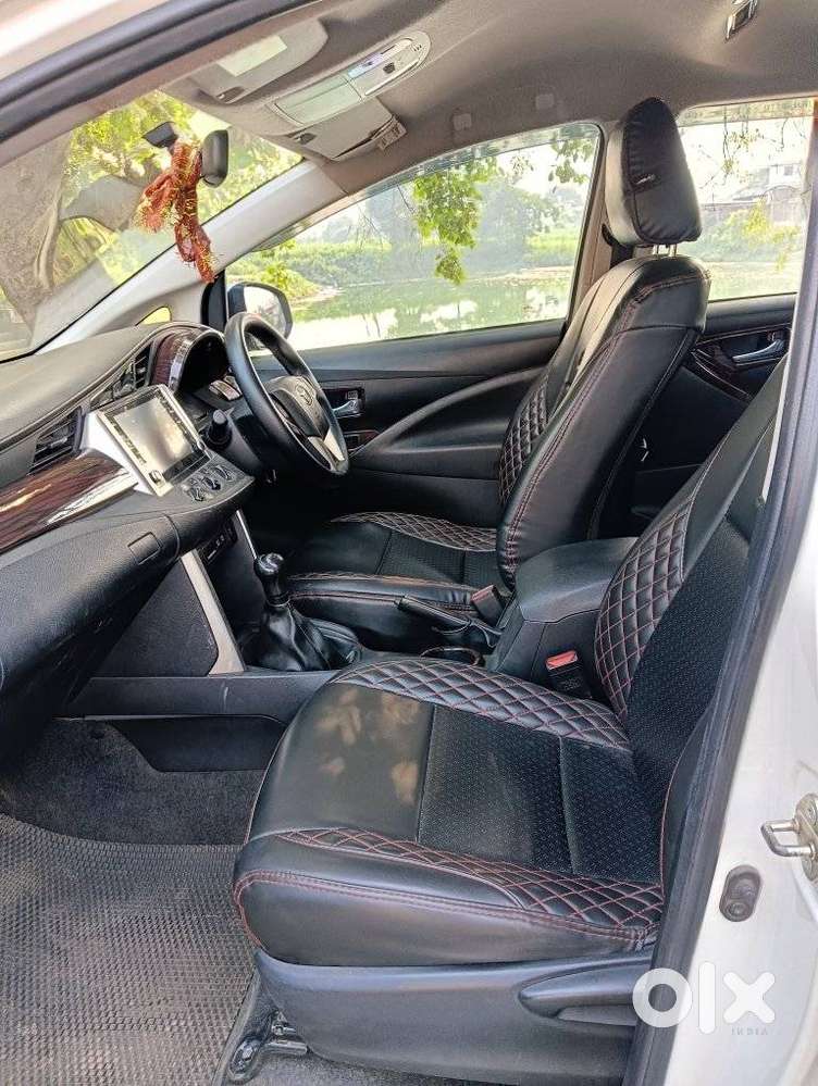 Toyota Innova Crysta 2.4 G Mt 7 Str, 2021, Diesel