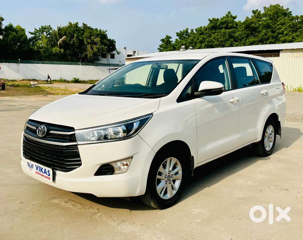 Toyota Innova Crysta [ ] 2.4 Gx At 7 Str, 2017, Diesel