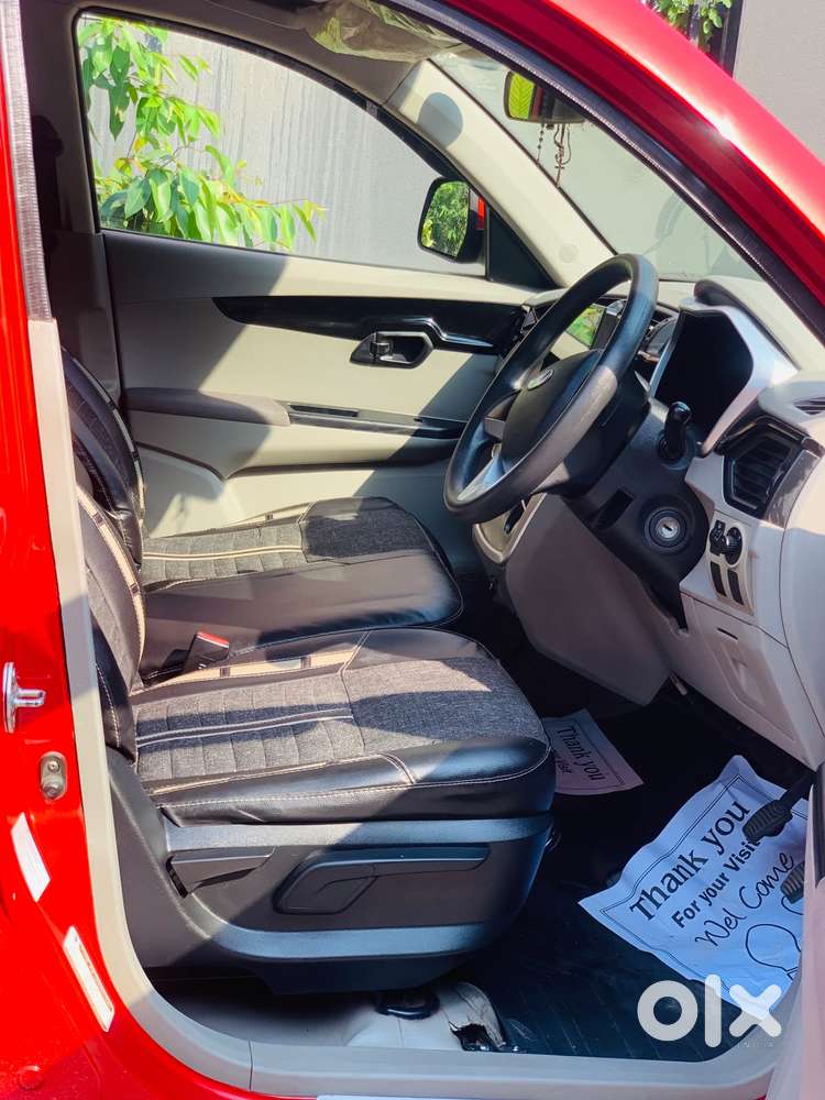 Mahindra Kuv 100, 2017, Petrol