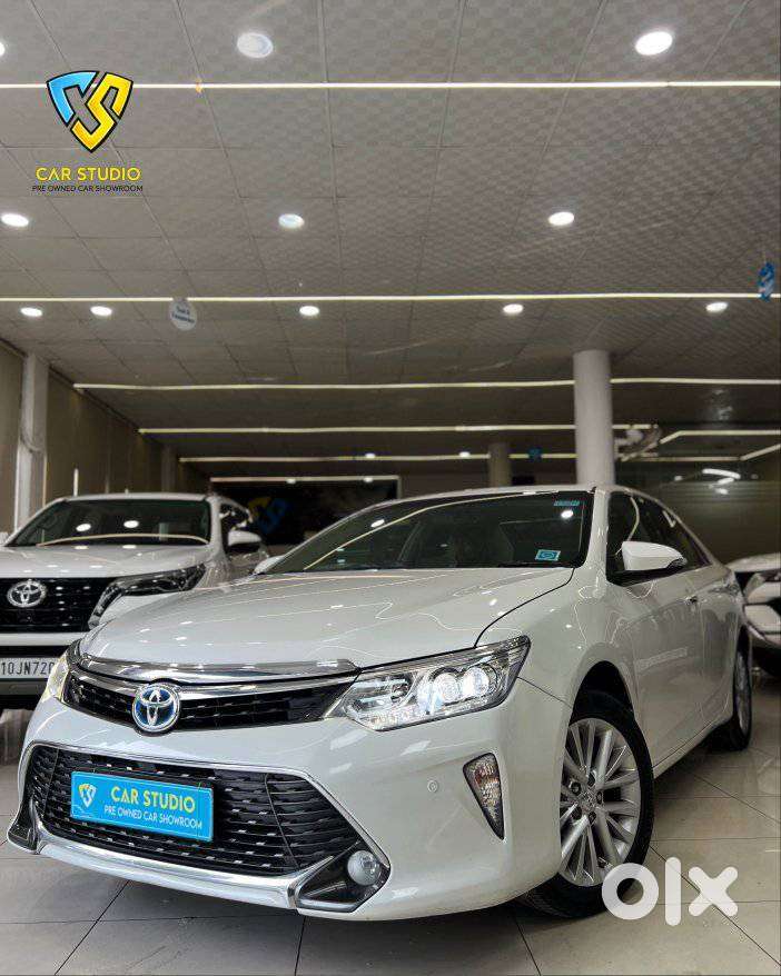 Toyota Camry Hybrid 2.5, 2015