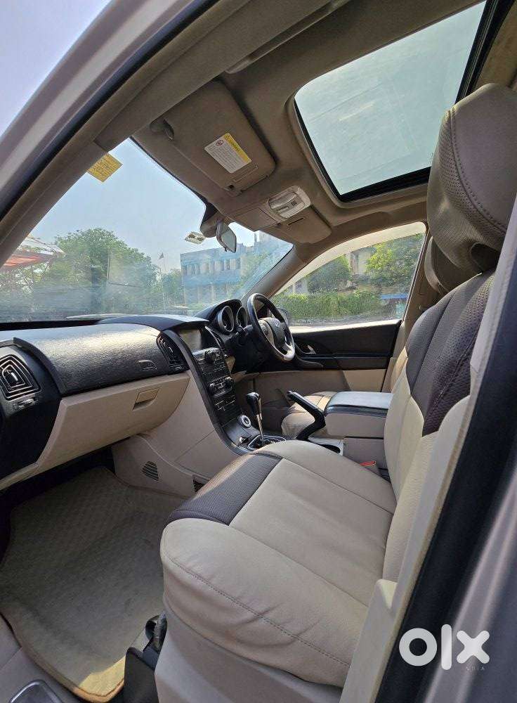 Mahindra Xuv500 At W10 Fwd, 2016, Diesel