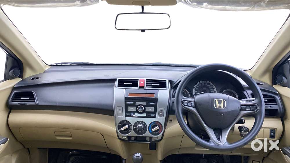 Honda City V Mt, 2013, Petrol
