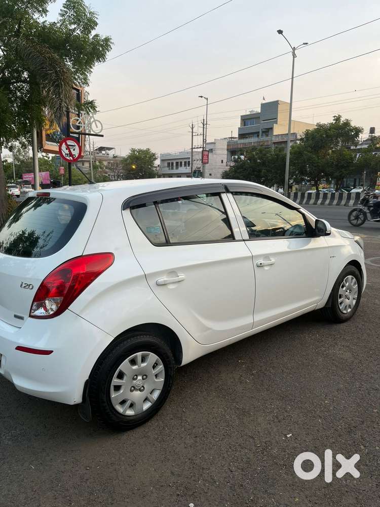 Hyundai I20 Magna Plus, 2012, Petrol