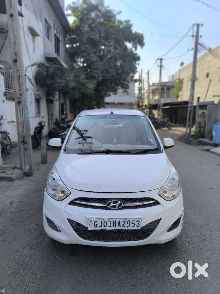Hyundai I10 Sportz 2015 Year Cng