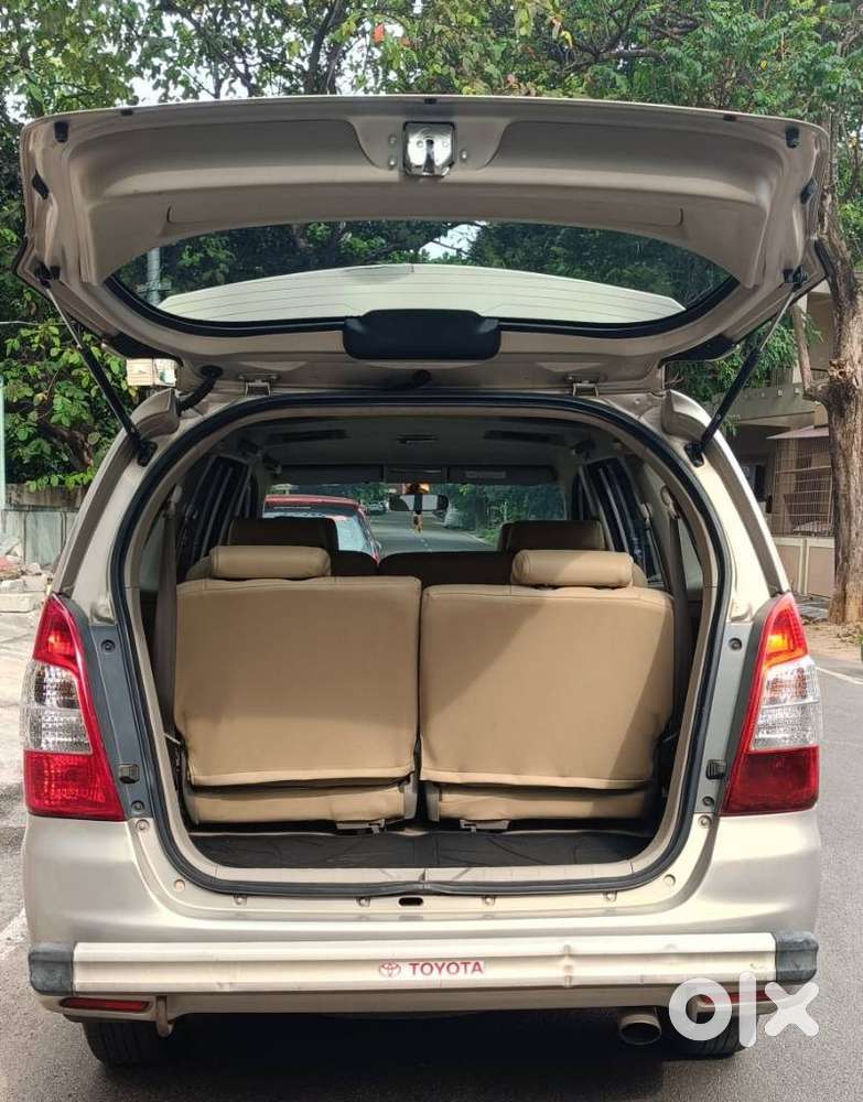 Toyota Innova 2.5 Vx 8 Str, 2014, Diesel