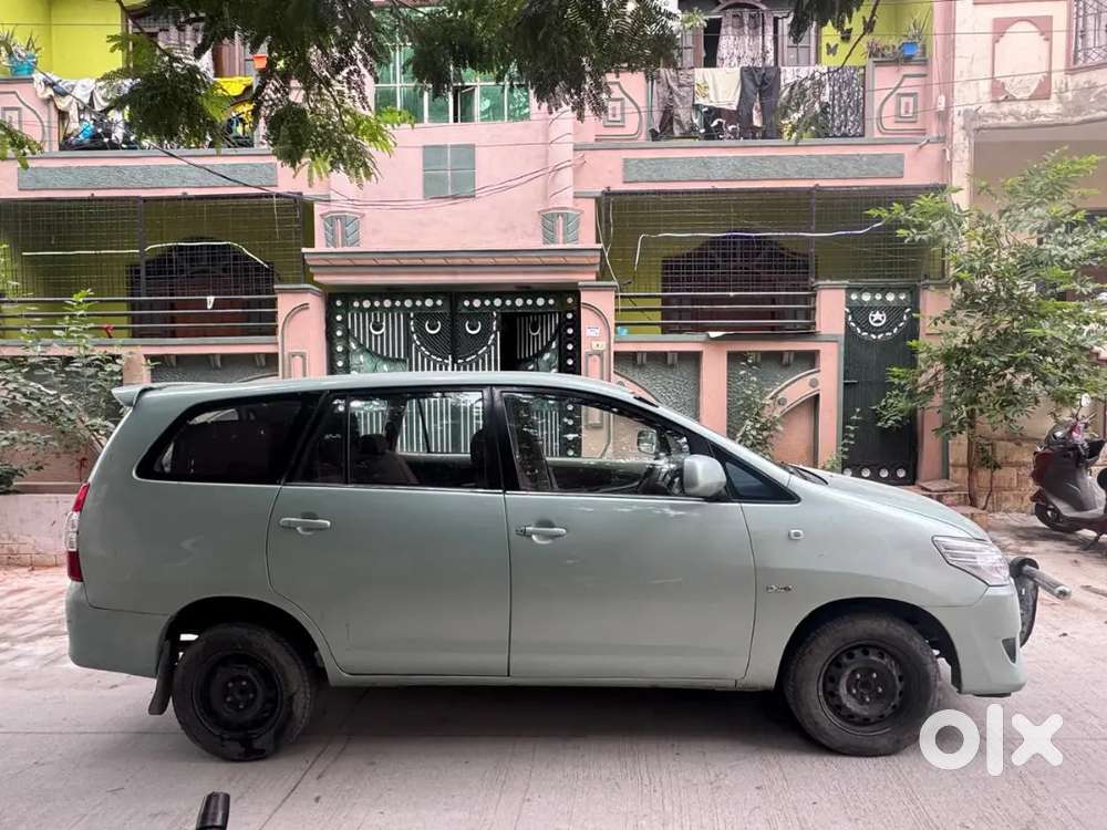 Toyota Innova 2.5 G 2005