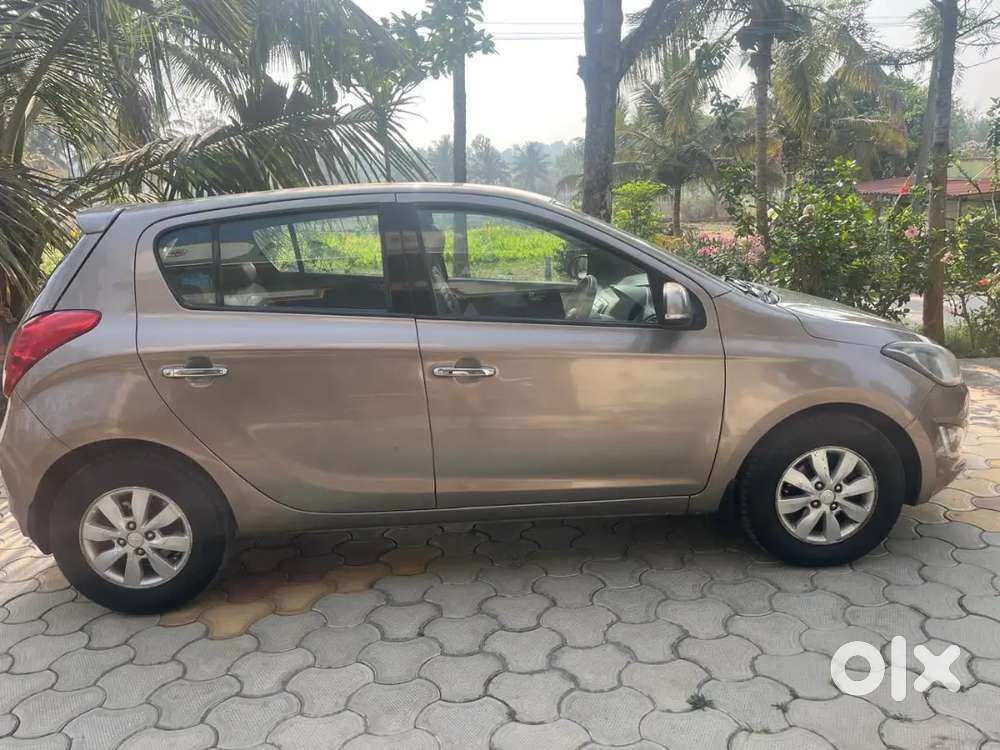 Hyundai I20 2013 Diesel 98000 Km Driven