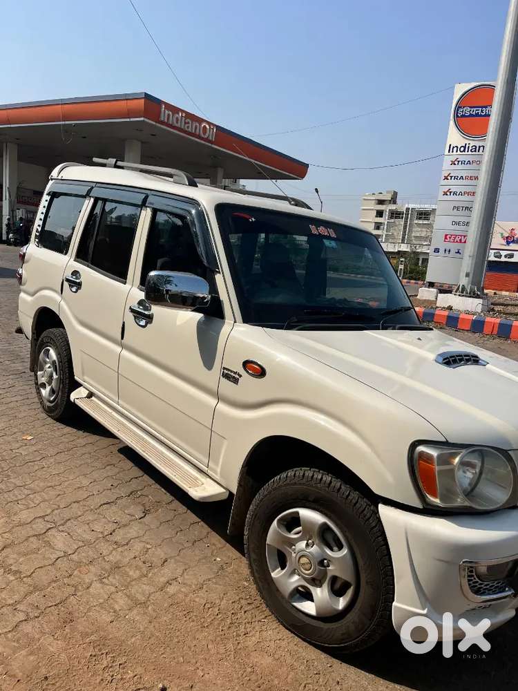 Mahindra Scorpio 2013 Diesel 200000 Km Driven