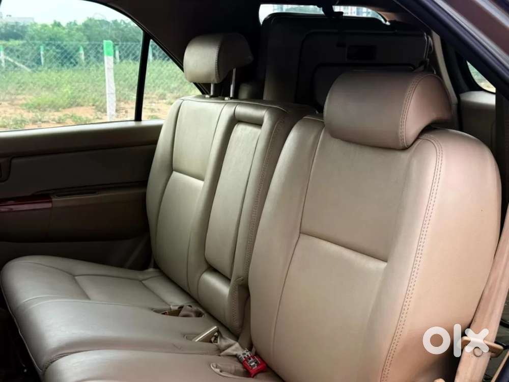 Toyota Fortuner, 2011, Diesel