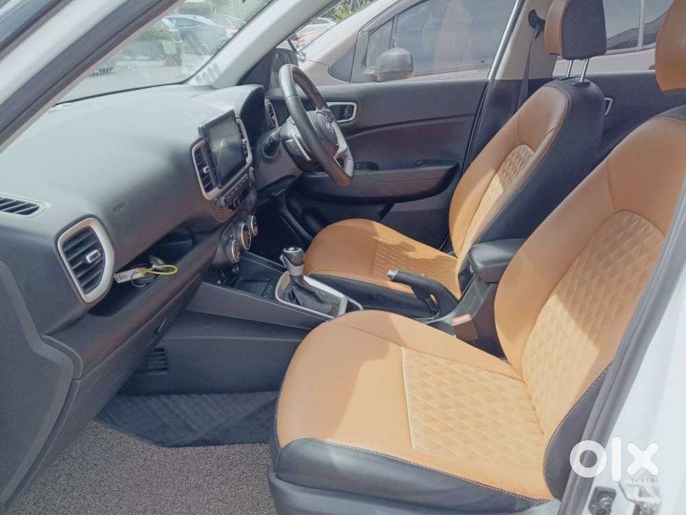 Hyundai Venue 1.0 Sx Turbo Dct, 2021, Petrol