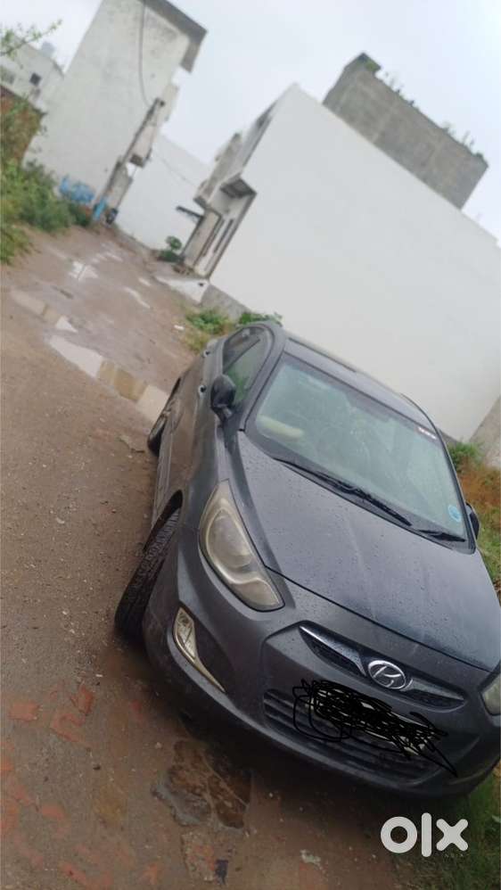 Hyundai Fluidic Verna Petrol Good Condition