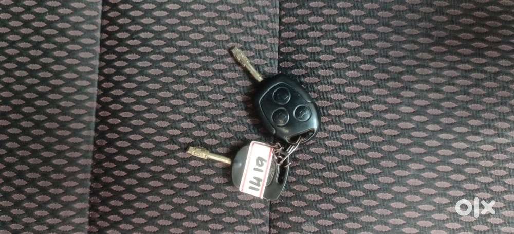 Ford Figo Petrol Zxi, 2011, Petrol