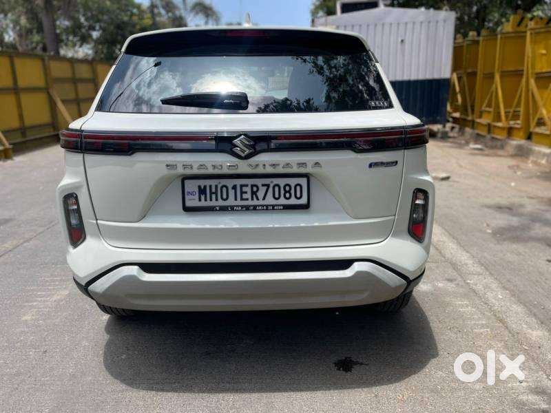 Maruti Suzuki Grand Vitara 1.5 Delta Smart Hybrid At, 2024, Petrol