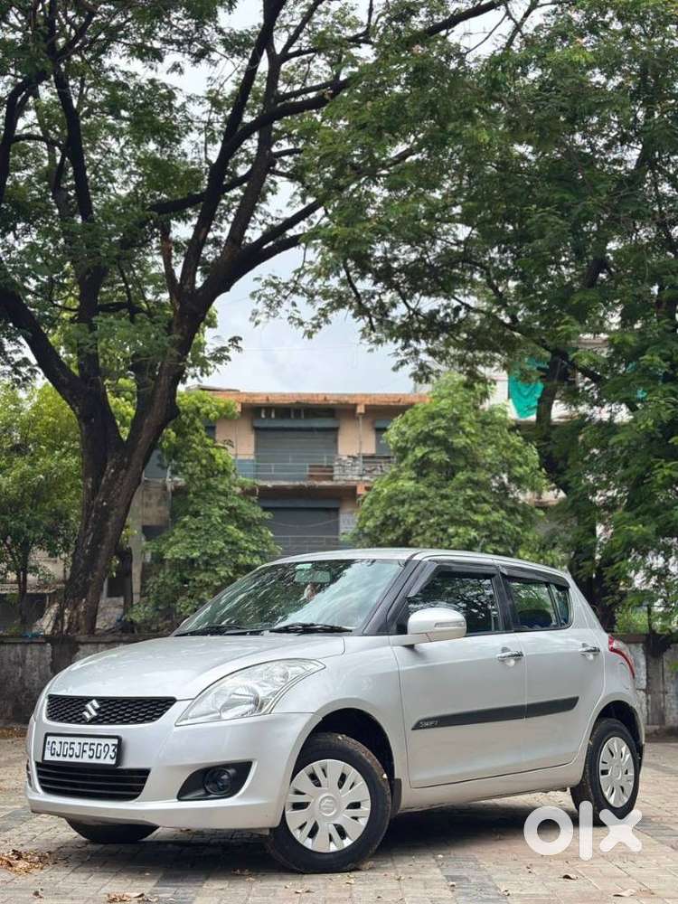 Maruti Suzuki Swift Vxi Optional, 2014, Petrol
