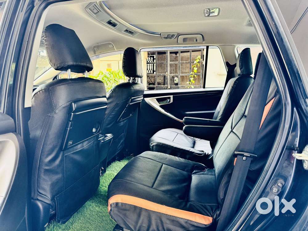 Toyota Innova Crysta 2.4 V 7 Str, 2022, Diesel