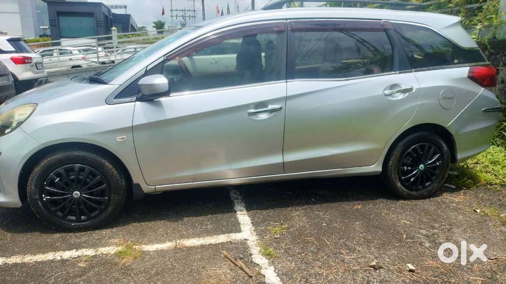 Honda Mobilio, 2015, Petrol