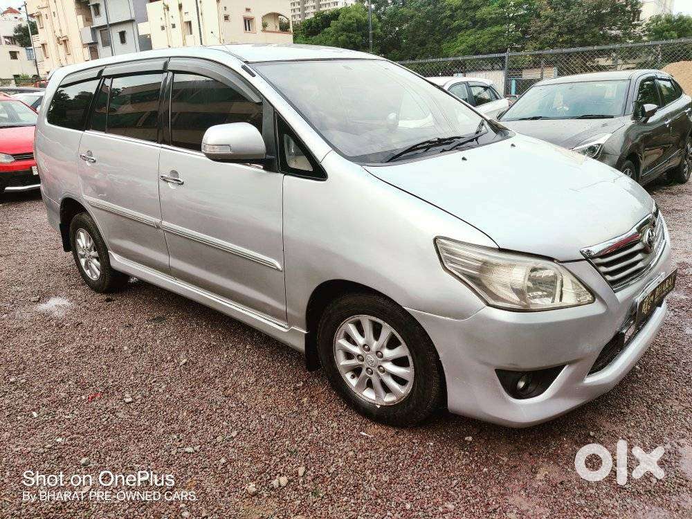 Toyota Innova 2.5 V 7 Str, 2012, Diesel