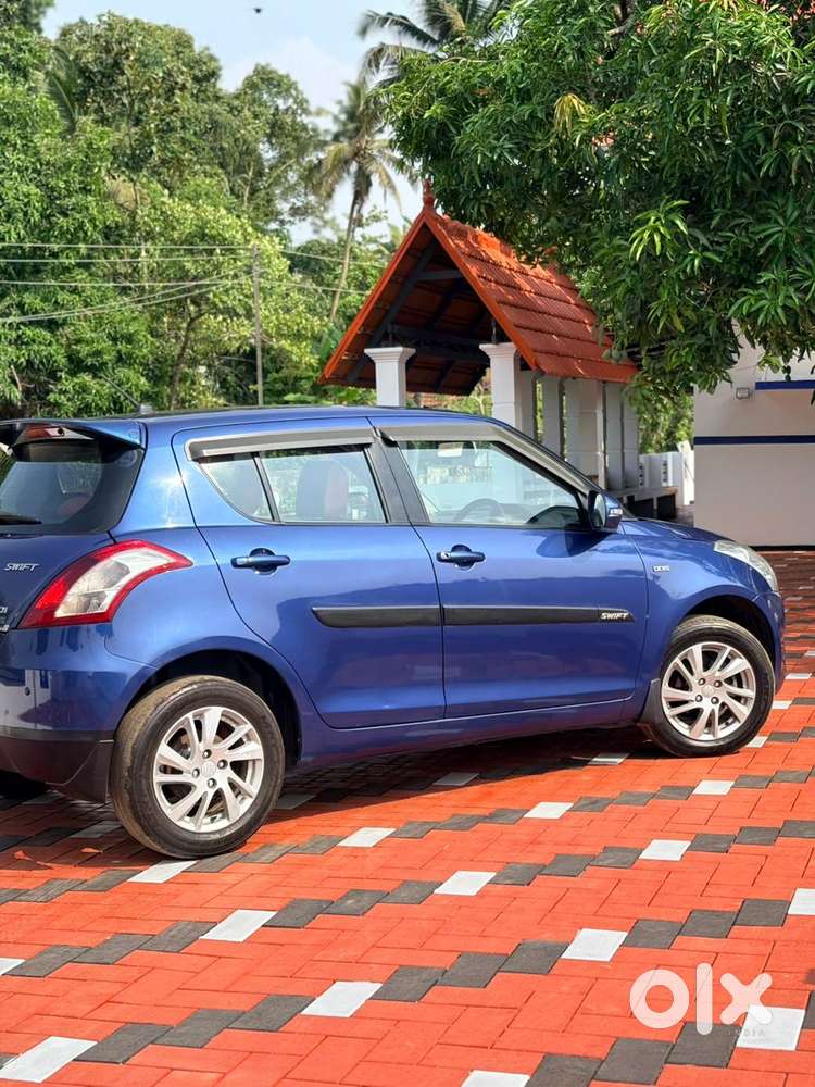 Maruti Suzuki Swift Zdi Plus, 2013, Diesel
