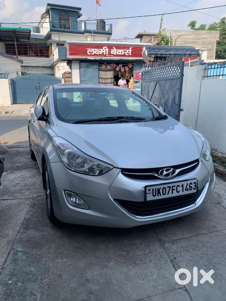 Hyundai Elantra 2013 Diesel 74000 Km Driven