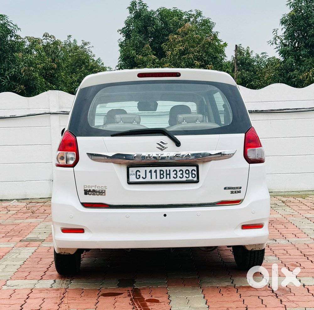 Maruti Suzuki Ertiga Shvs Zdi, 2017, Diesel