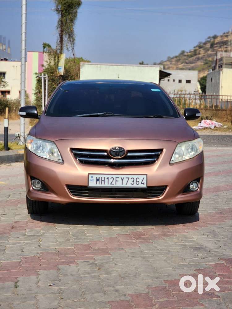 Toyota Corolla Altis 2010