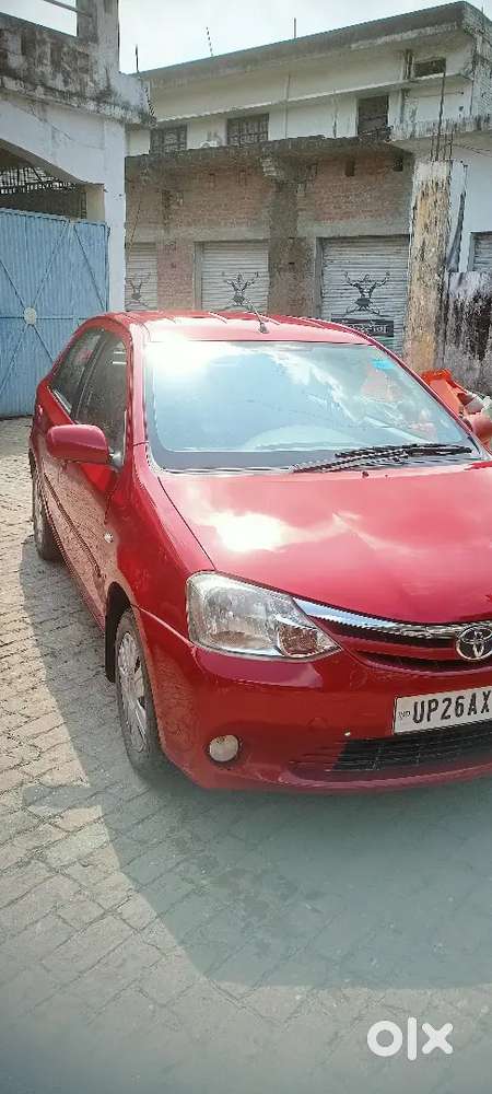 Toyota Etios Petrol 2011 100000km Driven