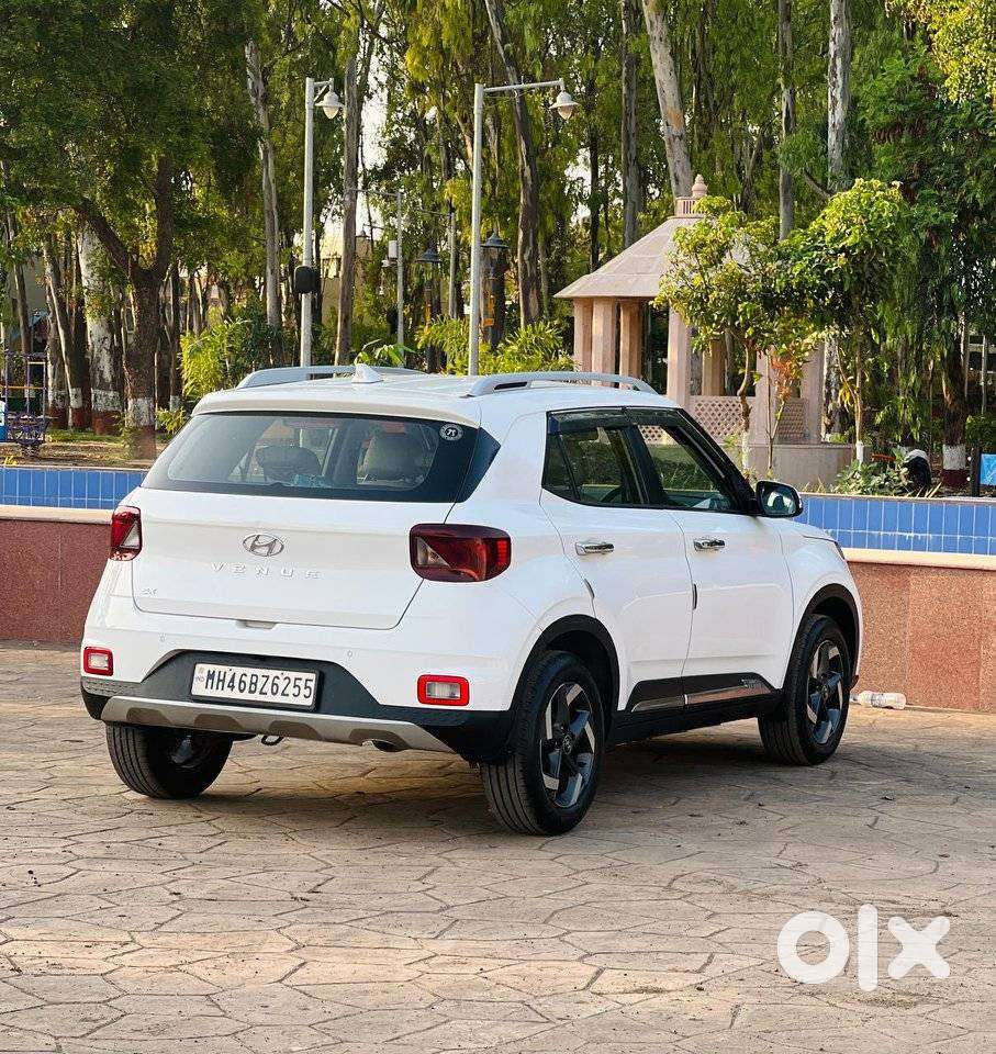 Hyundai Venue Sx (o) Mt 1.5 Diesel, 2021, Diesel