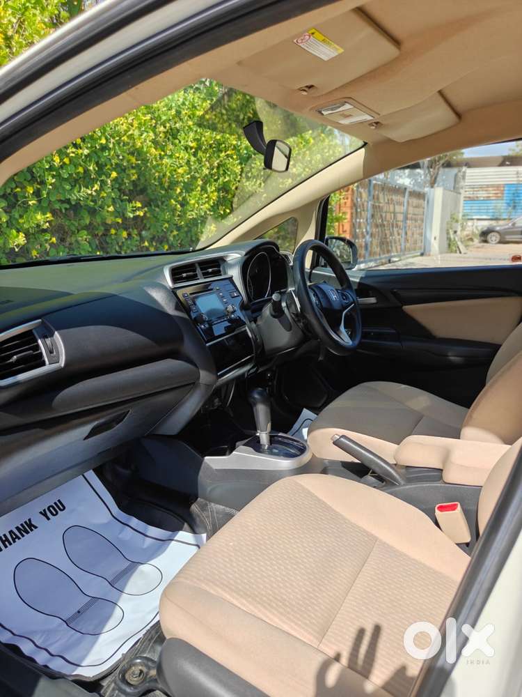 Honda Jazz V Cvt, 2019, Petrol