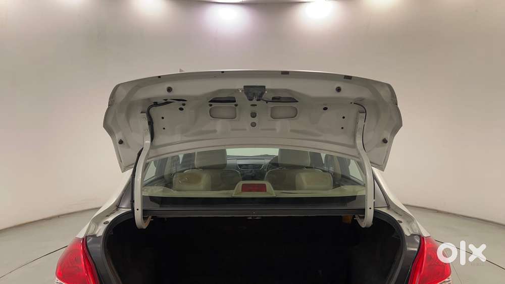 Maruti Suzuki Swift Dzire 1.3 Vxi, 2013, Petrol