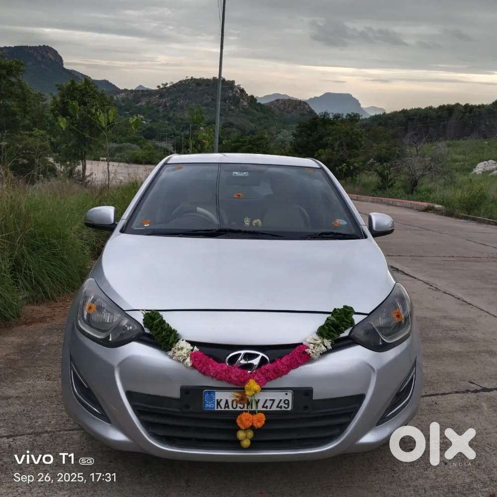 Hyundai I20 Megna Petrol