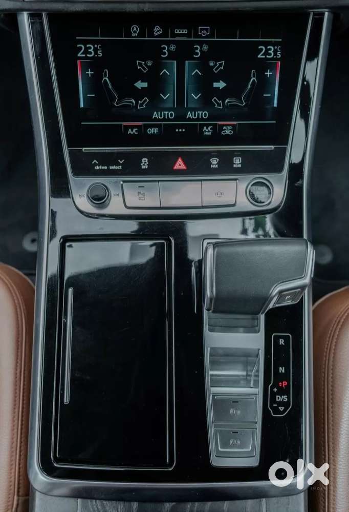 Audi Q7 3.0 Premium Plus 55 Tfsi, 2024, Petrol