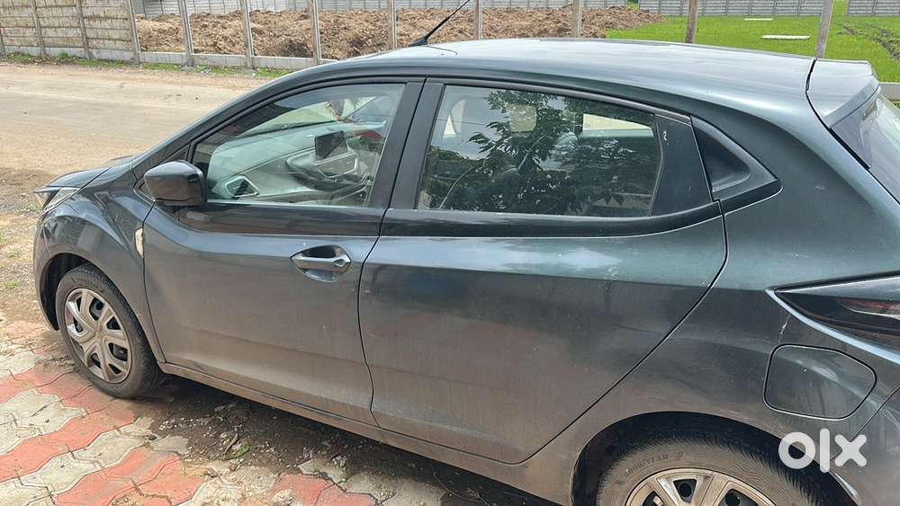 Tata Altroz 2020 Petrol Well Maintained