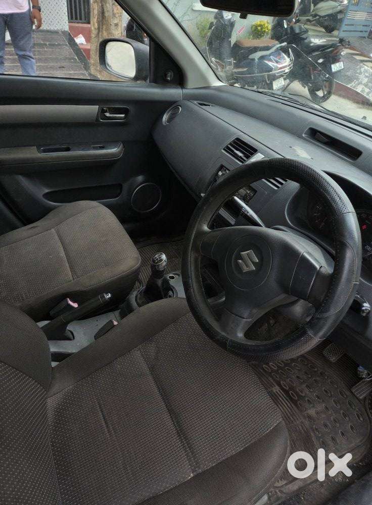 Maruti Suzuki Swift 2005-2010 1.3 Vxi, 2006, Petrol