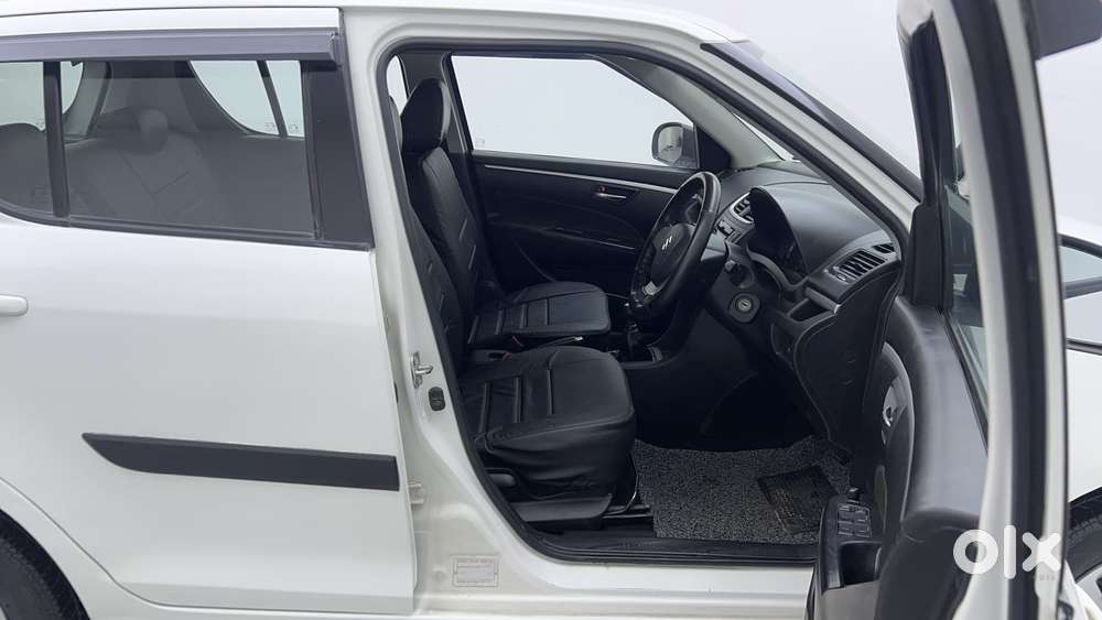 Maruti Suzuki Swift 2018 Vxi, 2017, Petrol