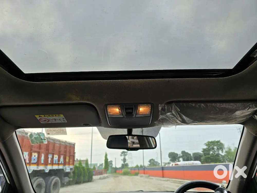 Hyndai Creta 2019 Top Model Sunroof Tax Updte Upto 2029