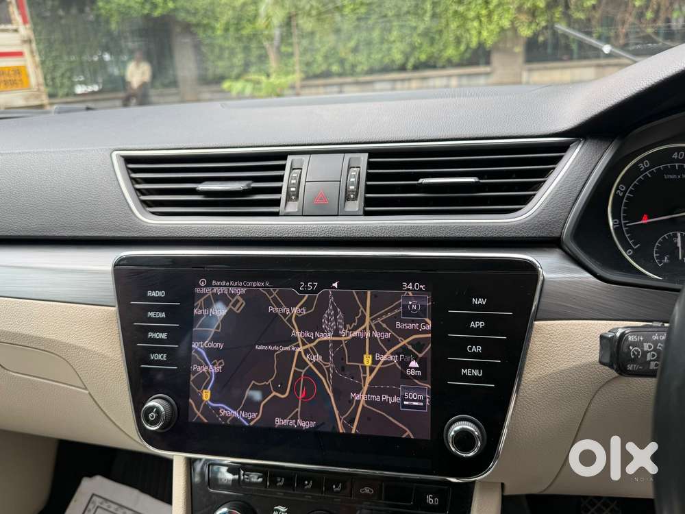 Skoda Superb, 2019, Petrol
