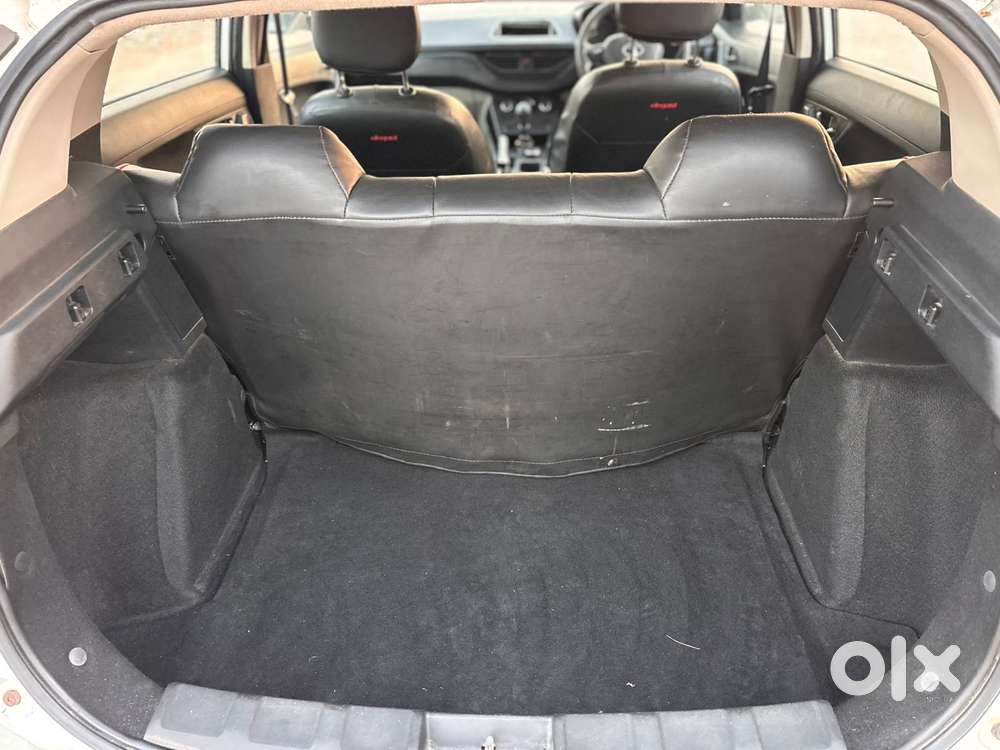 Tata Nexon 1.2 Revotron Xma, 2018, Petrol