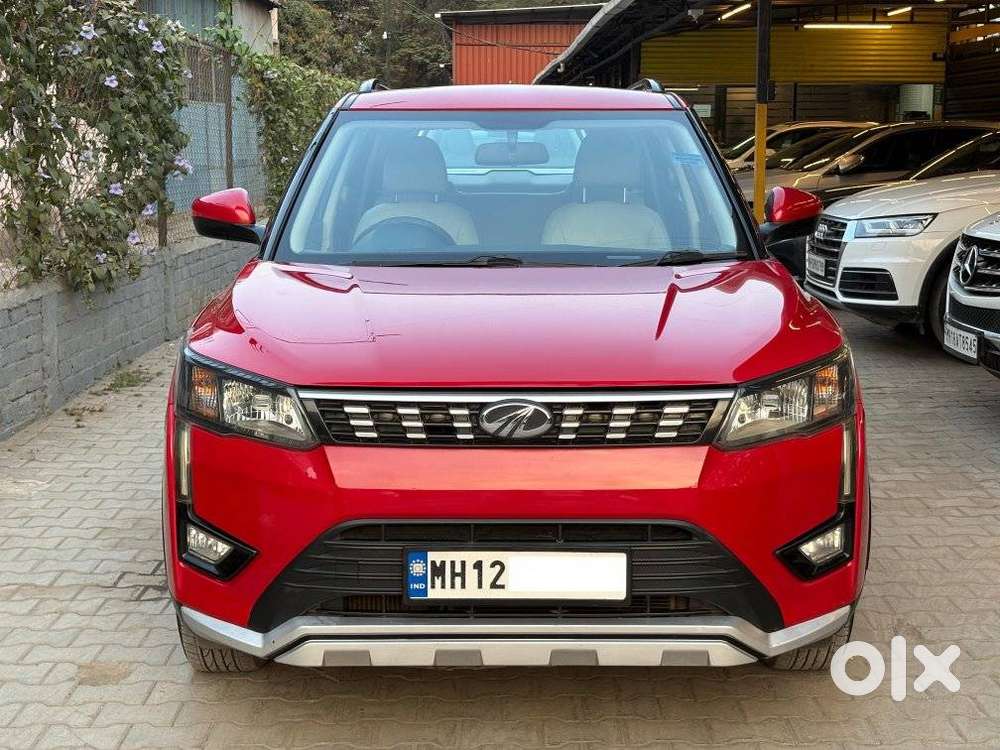 Mahindra Xuv300 1.2 W6 Amt Petrol, 2021