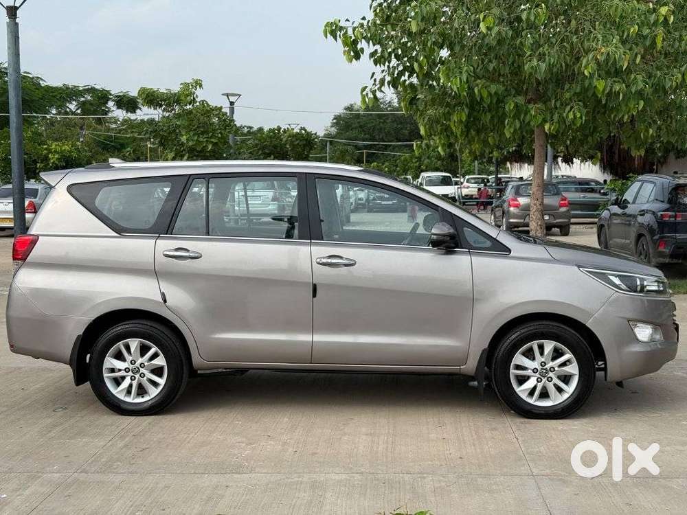 Toyota Innova Crysta 2.4 V 8 Str, 2018, Diesel