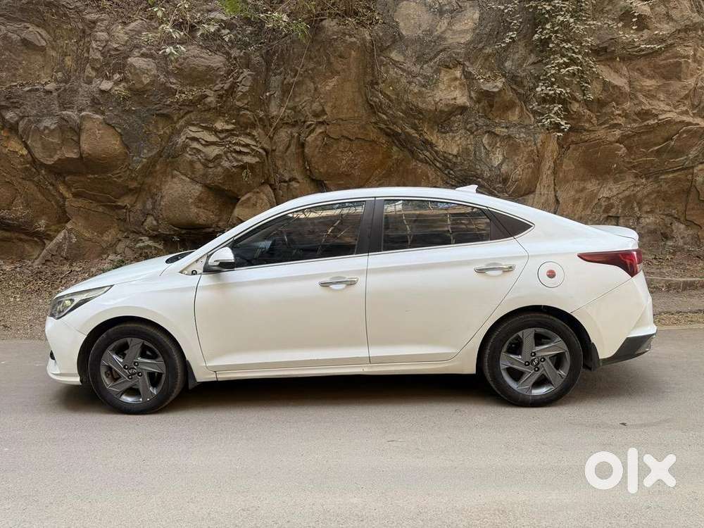 Hyundai Diesel 2021 Vip No Mh 12